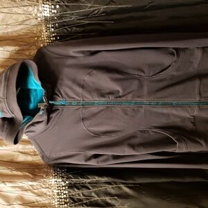 Lululemon Athletica Blue Hoodie with Beautigul Teal Accents